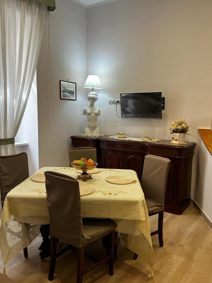 A Casa E Mamma' Διαμέρισμα Νάπολη Εξωτερικό φωτογραφία