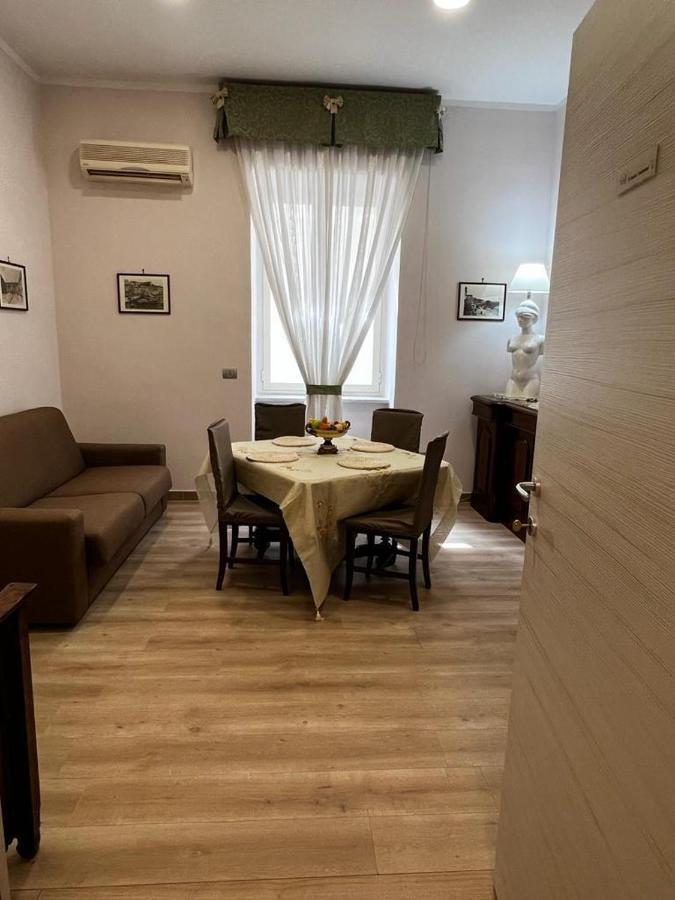 A Casa E Mamma' Διαμέρισμα Νάπολη Εξωτερικό φωτογραφία